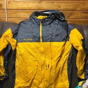 Columbia mens Two-Tone Raincoat in Yellow and Gray xxl